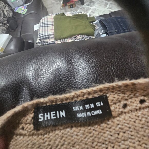 Shein Women Sweater Size Large Brown in color - Picture 3 of 3